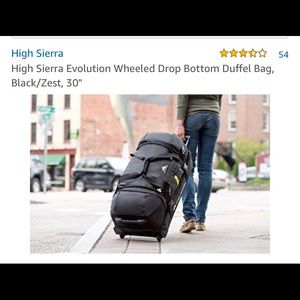 Wheeled duffle bag